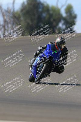 media/Sep-21-2025-TrackDaz (Sun) [[277c75b276]]/B Group/1220pm (Turn 2)/